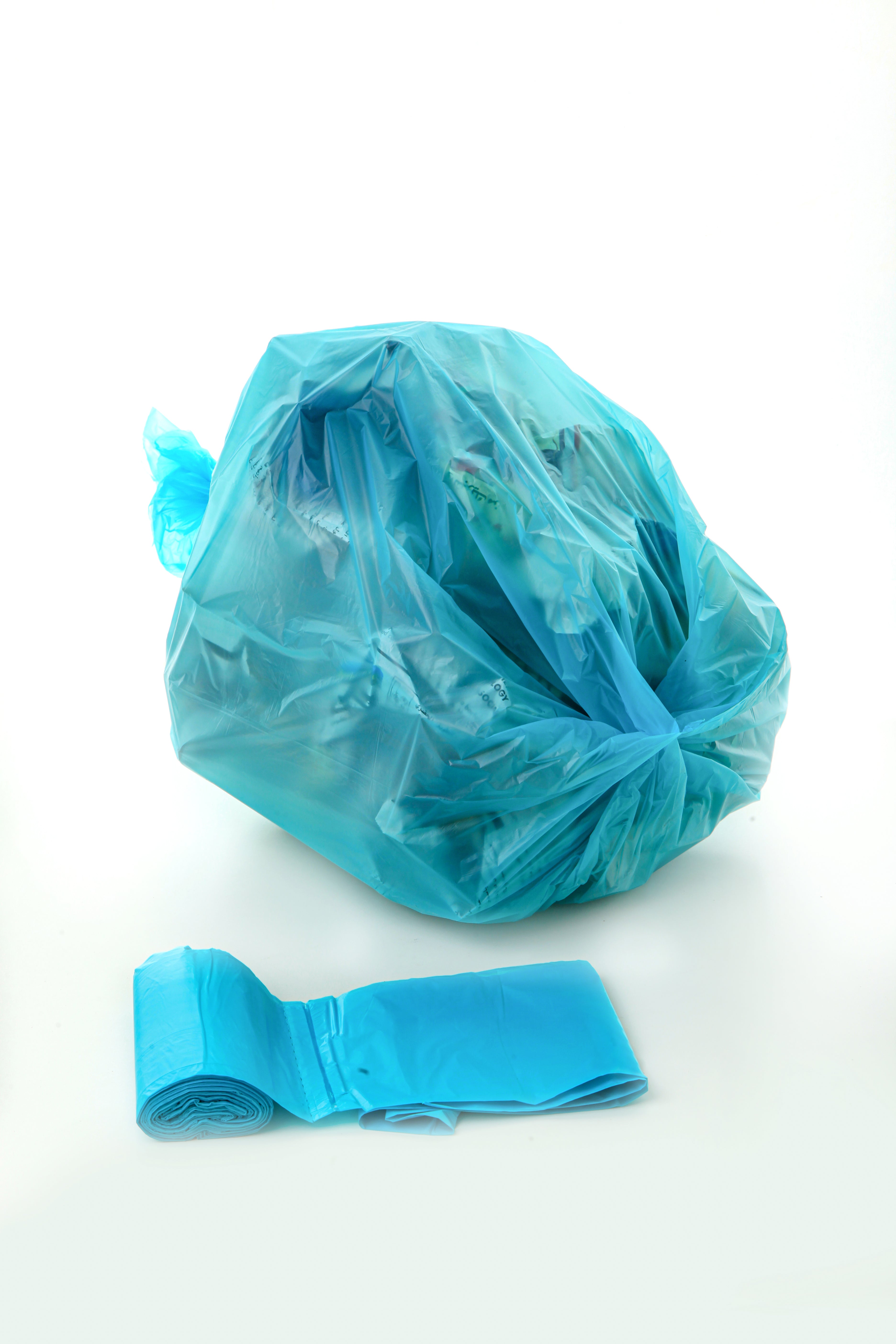 Green Plastic Garbage Bags (Scented)
أكياس قمامة خضراء اللون (معطرة)
55x40cm